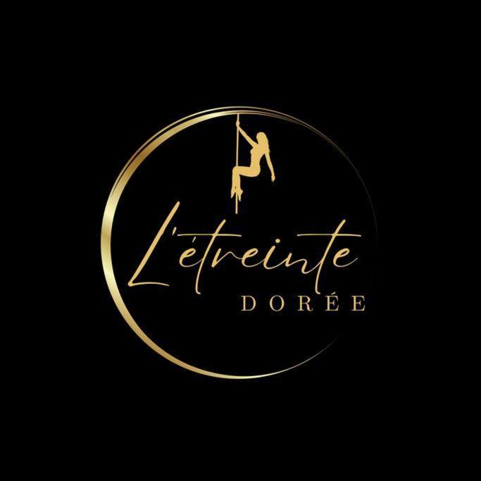 Love Room « L'Etreinte Doree » Illiers-Combray エクステリア 写真
